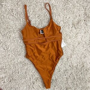 NWT Orange Rust Copper Keyhole One Piece Swimsuit Size Small